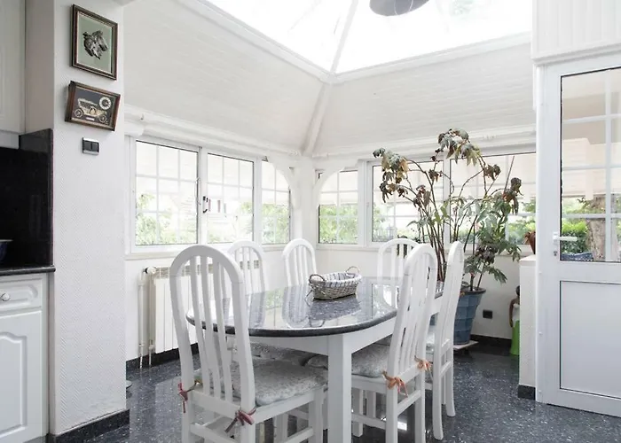 Maison De Maitre Meuliere * Neuilly-Plaisance